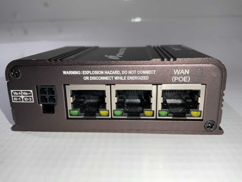 Microhard Systems Bulletplus MHS117500 Ethernet & Serial Gateway w/WIFI Q-
