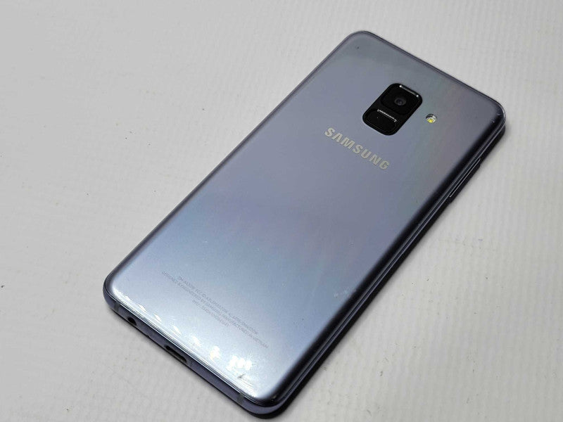 Samsung Galaxy A8 (2018) SM-A530W 32GB Unlocked _