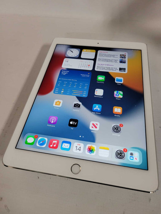 Apple iPad Air 2 32GB (A1566) Q