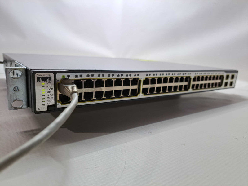Cisco WS-C3750-48PS-S Catalyst 3750 Series 48 PoE Port Switch 10/100 )