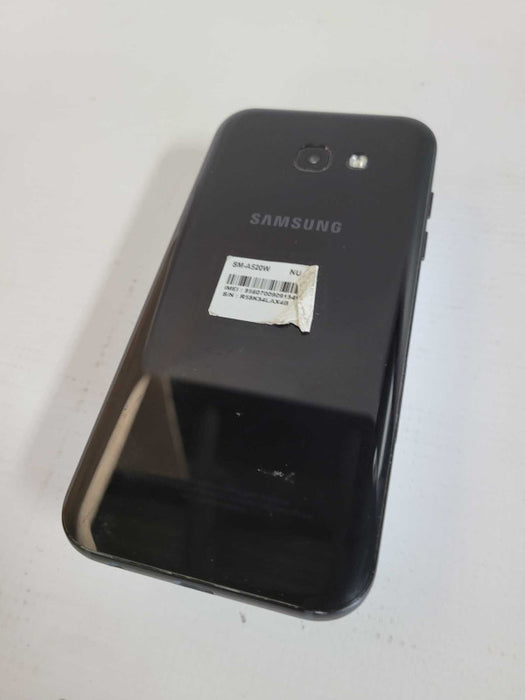 Samsung Galaxy A5 32GB  Q