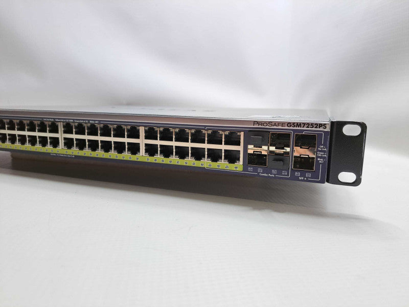 Netgear ProSafe GSM7252PS 48-PortGigabit PoE L2 Managed Stackable Switch Q)