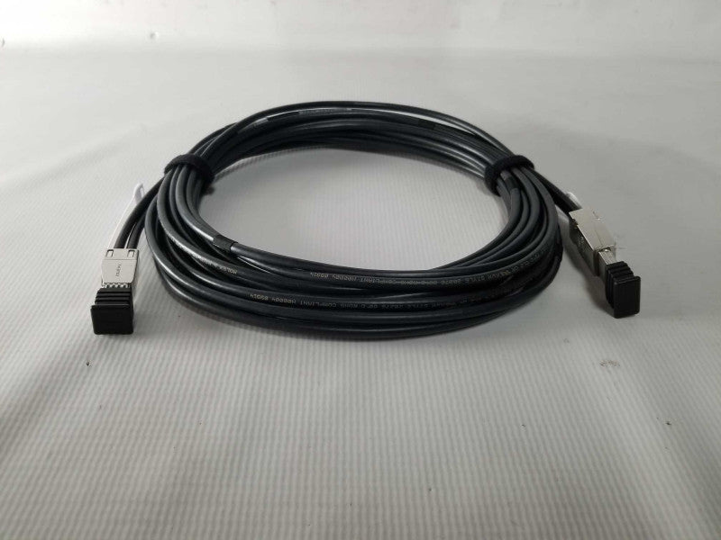 new EMC 038-003-813 - EMC 5M Cable Mini-HDX4 to Mini-SASX4 #