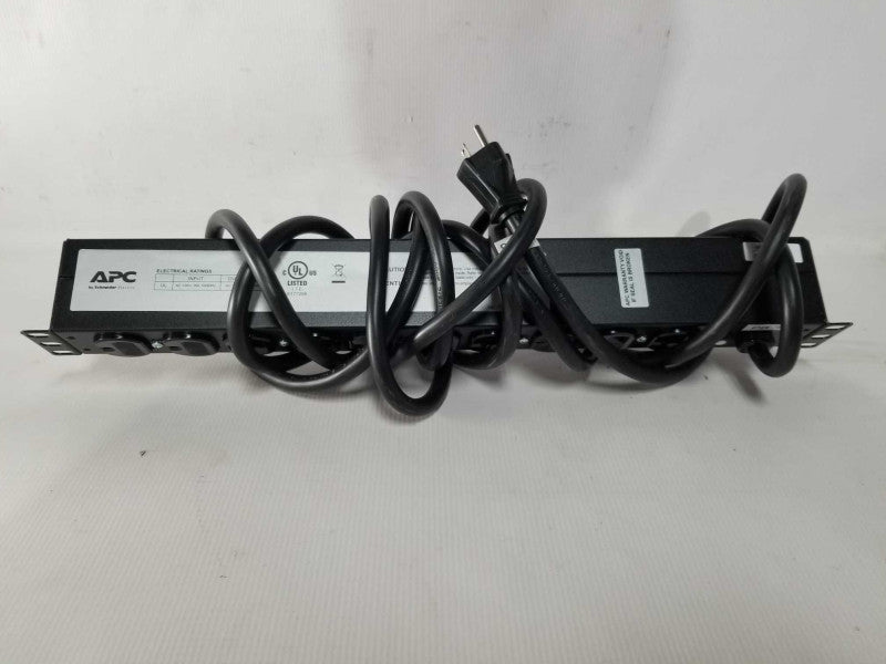 APC Basic Rack PDU AP9563 10x port 20A  Q#