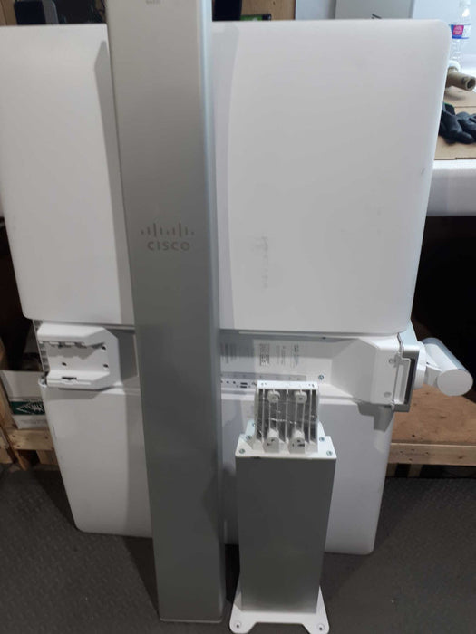 CISCO TELEPRESENCE MX300  55\\" TTC60-19 with mounting hardware &