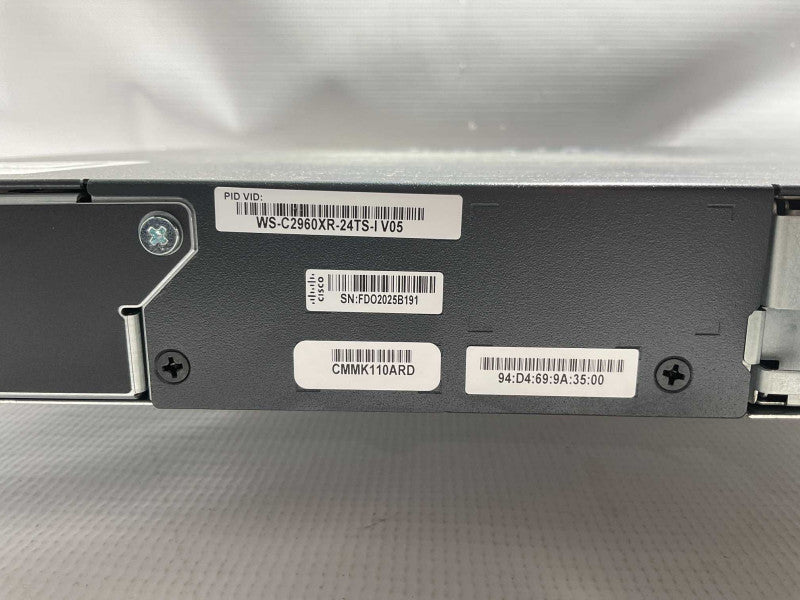 Cisco Catalyst 2960XR-24TS-I 24 port gigabit network switch  -