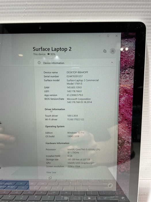 Surface Laptop 2 Intel Core i5-8350U @1.70GHz 8GB RAM 256GB Storage  -
