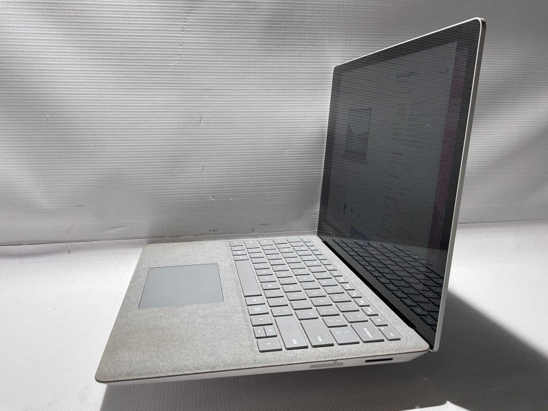 Surface Laptop 2 Intel Core i5-8350U @1.70GHz 8GB RAM 256GB Storage  -