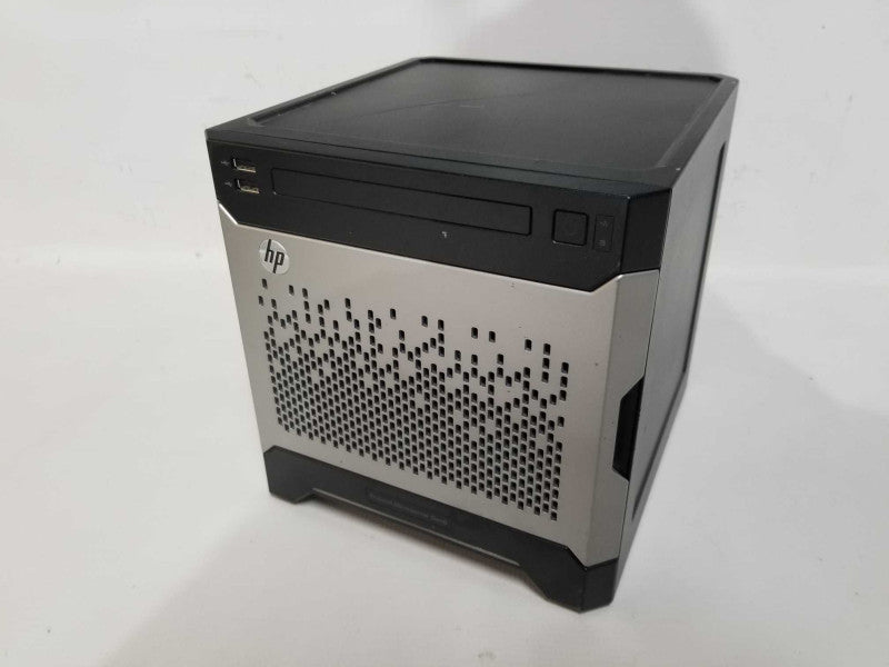 HP Proliant MicroServer Gen8 Pentium G2020T @ 2.50ghz / 4gb ram / P222 Raid #