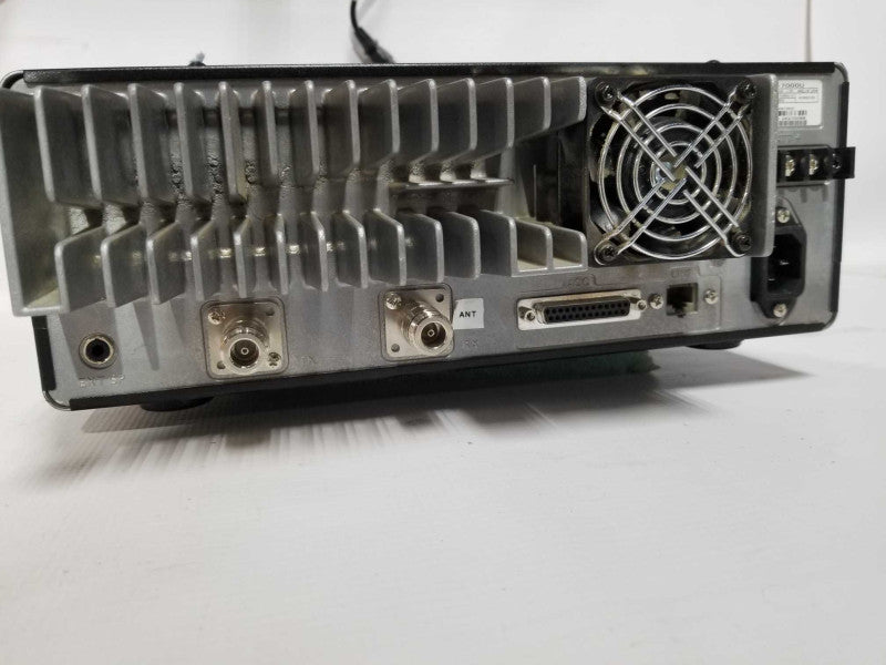 Vertex Standard VXR-7000U Desktop Repeater / Base Station - READ #