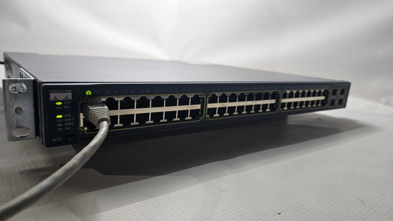 Cisco WS-C3560G-48PS-S 48 Port PoE 3560G Gigabit Switch Q)