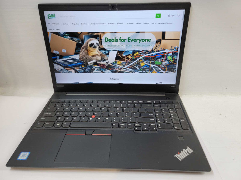 Lenovo ThinkPad E580 i5-7200U, 8GB DDR4, 256GB SSD **dented corner Î²