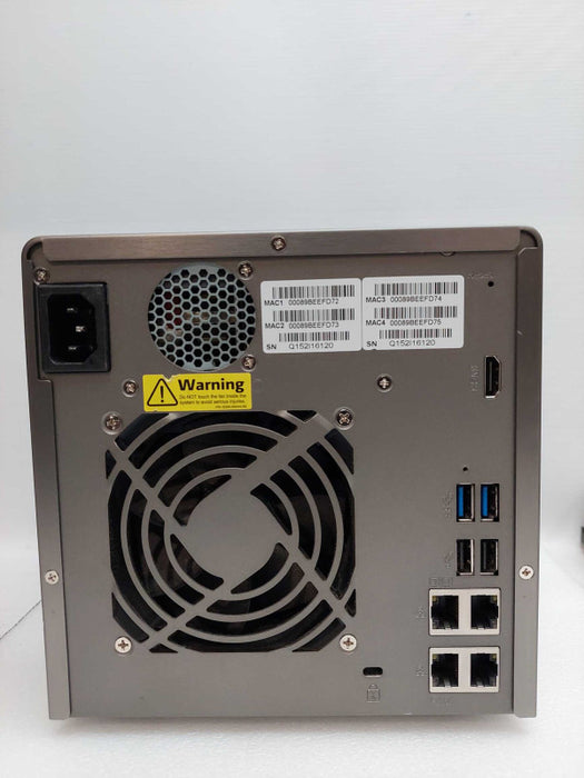 QNAP ts-453 pro Network Attached Storage NO-HDD (READ) :