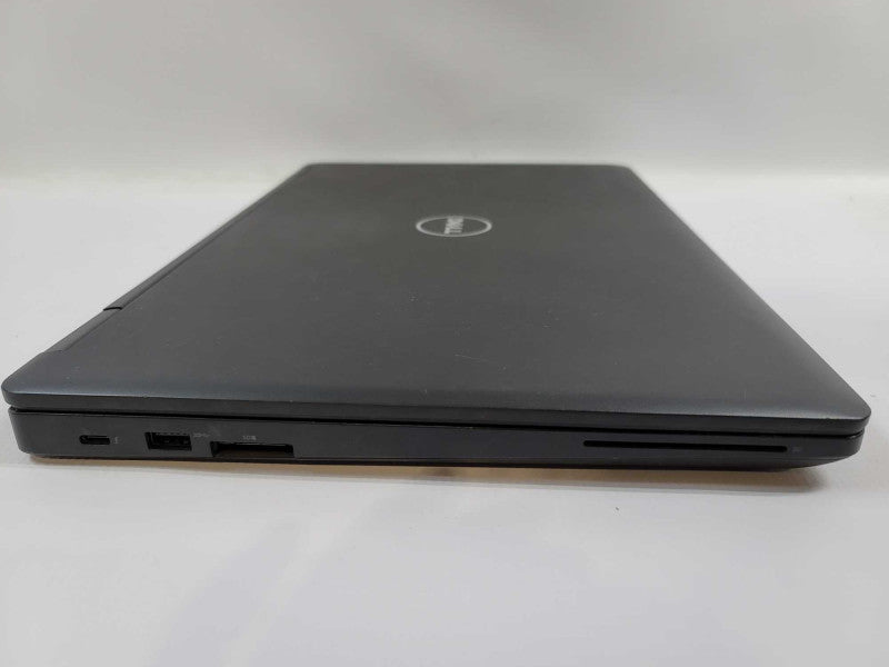Dell Latitude 5580 i7-7820HQ, 16GB DDR4, 2GB Nvidia GeForce 940MX, 512GB SSD Î²