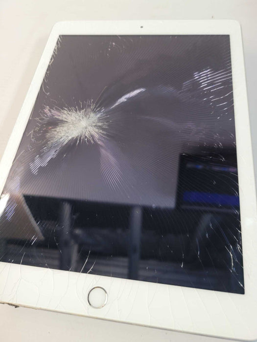 Apple iPad 5th Gen (A1822) - Activation Locked - READ