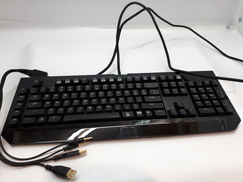Razer RZ03-0038 BlackWidow Ultimate 2013 Wired Mechanical Gaming Keyboard &