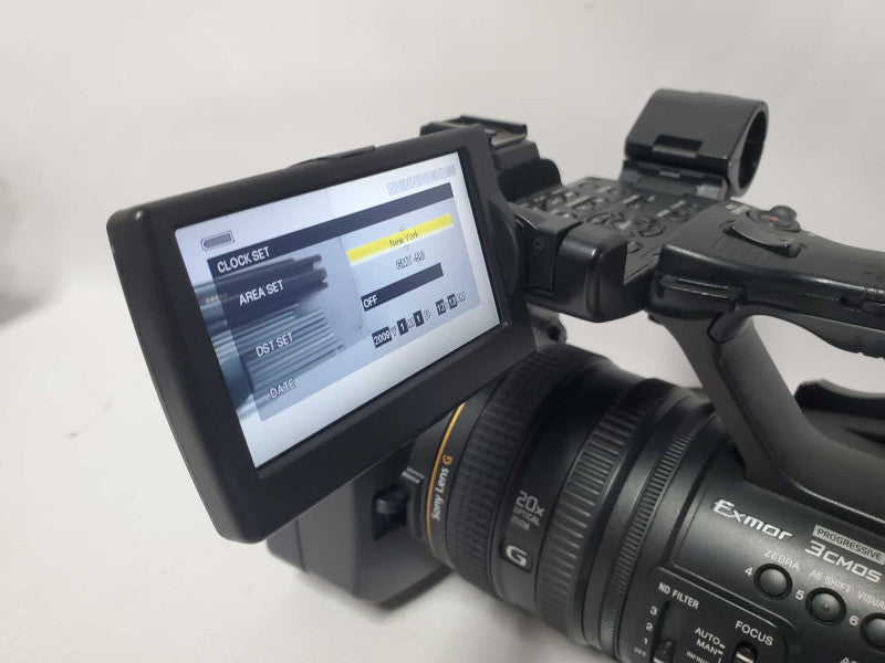 SONY NXCAM HXR-NX5U |