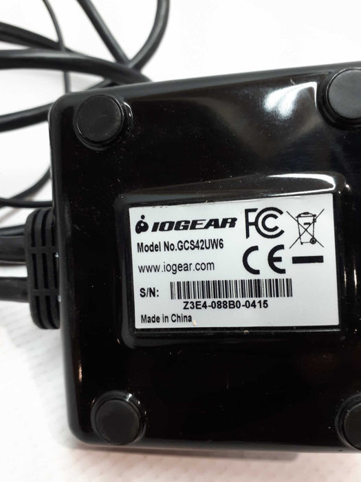 IOGEAR 2-Port Compact USB VGA KVM with Built-in Cable design GCS42UW6 - KVM &