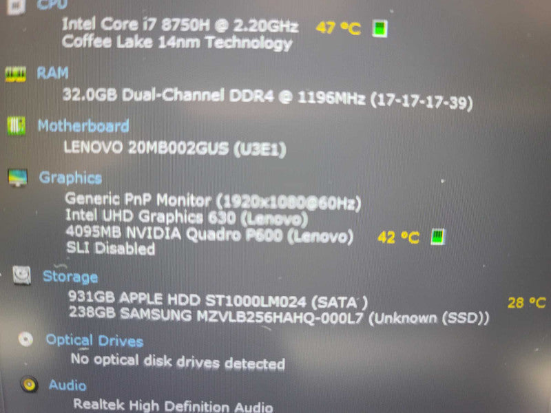 Lenovo P72 i7-8750U, 32GB DDR4, 4GB Nvidia Quadro P600, 256GB SSD + 1TB HDD Î²