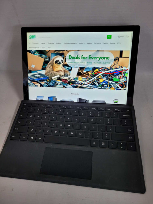 Microsoft Surface Pro 4 - i5-6300U, 4GB RAM, 128GB SSD - READ