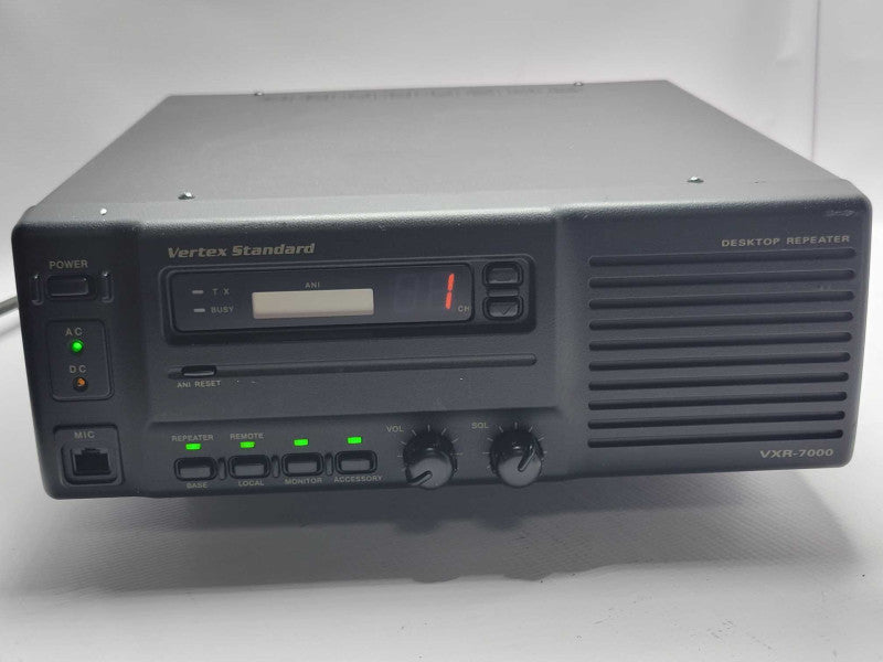 Vertex VXR-7000 Desktop Analog Repeater/Base Station, Read  _