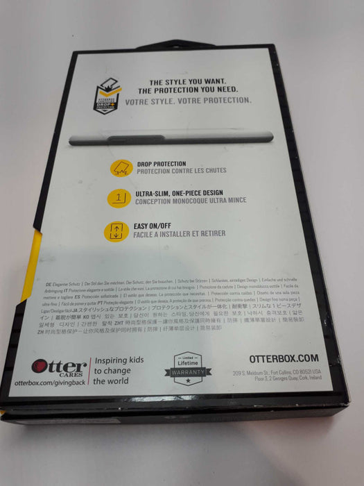 New Otterbox Otter  Symmetry Series Case for iPhone XR  &