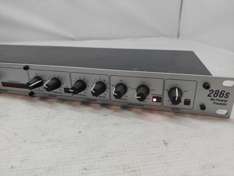 DBX Professional Products 286s Mic Pre amp Processor Model:DBX286SV Q