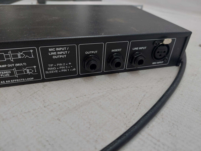 DBX Professional Products 286s Mic Pre amp Processor Model:DBX286SV Q