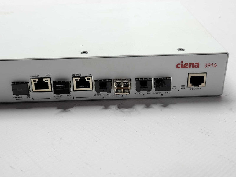 Ciena 3916 series Service Switch 170-3916-900, Read _