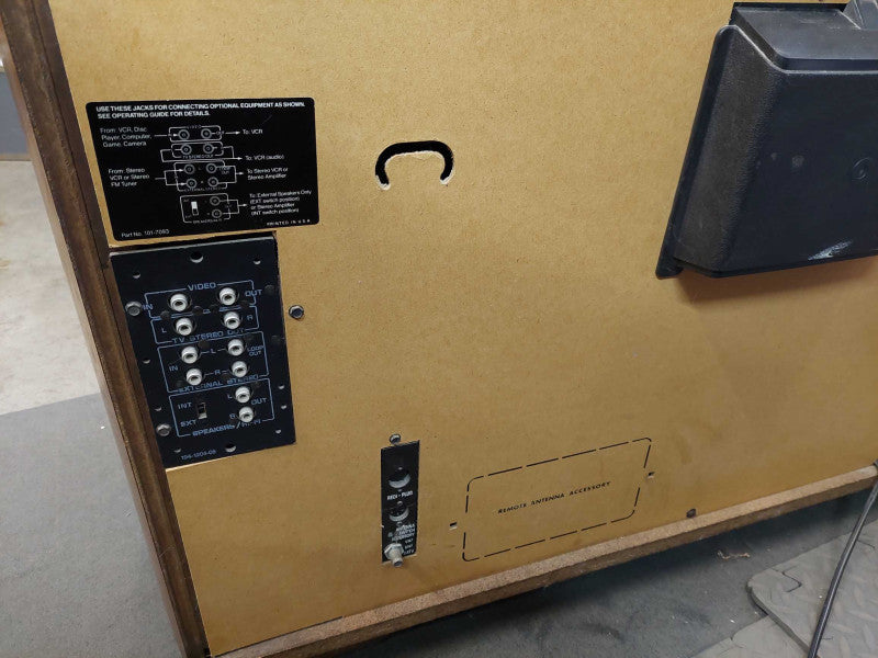Zenith Colour TV 27\\" CRT Model: SB2731G