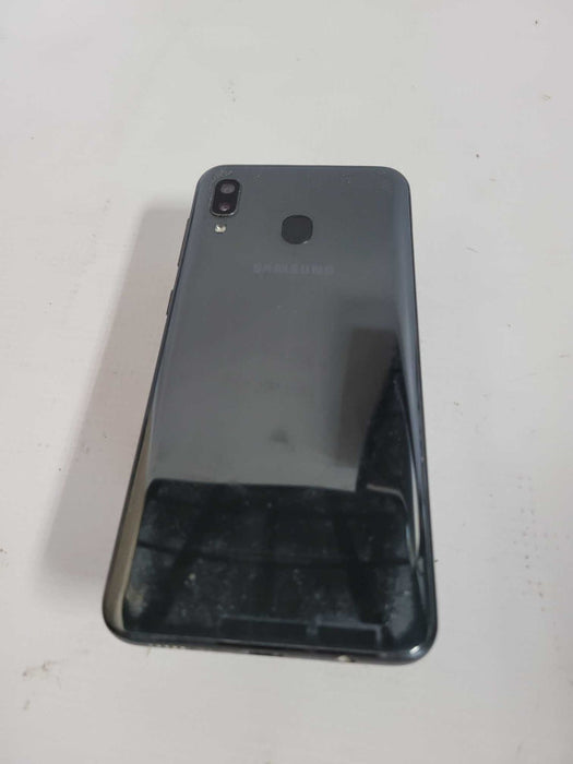 Samsung Galaxy A20 32GB - READ