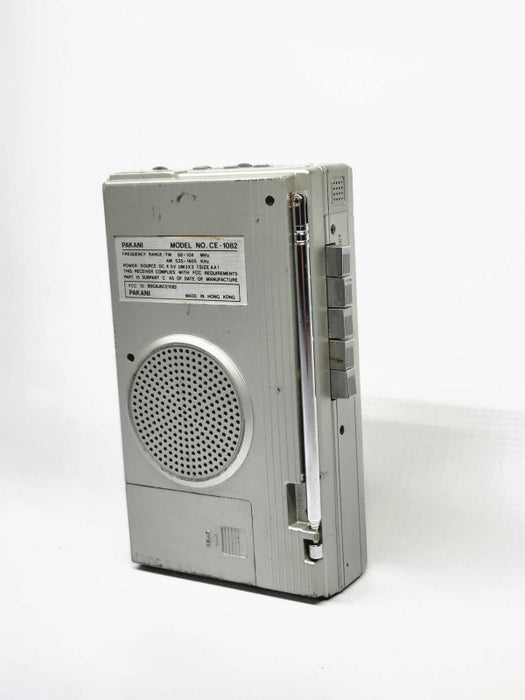 PAKANI Ultra Compact FM/AM Radio Stereo Cassette Player / Recorder (READ)