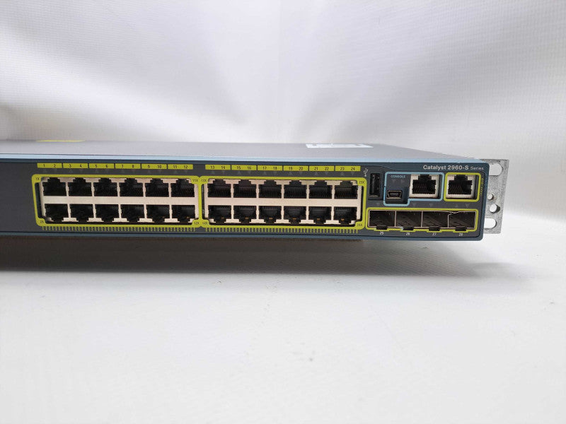 Cisco Catalyst WS-C2960S-24TS-L 24-Port Gigabit Managed Ethernet Switch )