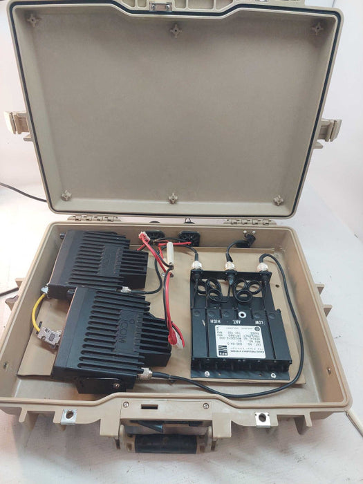 Seismic Case + 2 x Icom IC-F121
