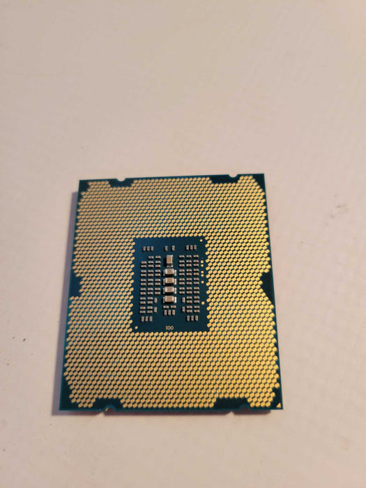 Xeon E5-2630 v2 @2.6GHz  Q