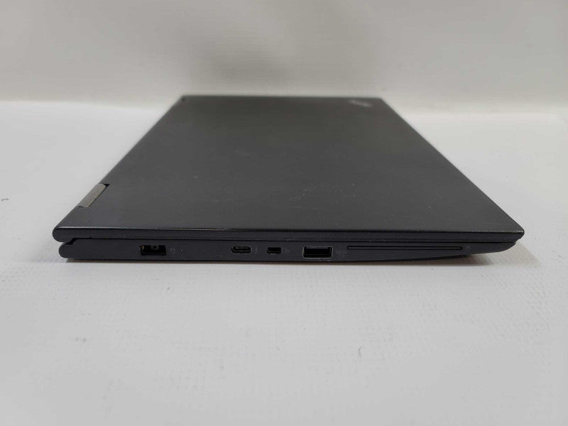 Lenovo Yoga X380 2-in-1 i5-8350U @ 1.70GHz, 16GB DDR4, 512GB SSD QÎ² Ã 1