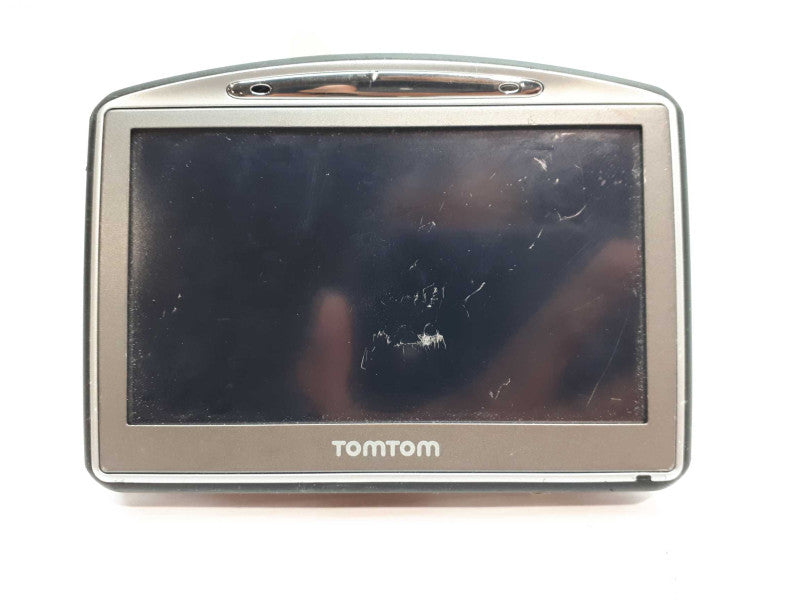 TomTom GO 720 Portable GPS Navigator &