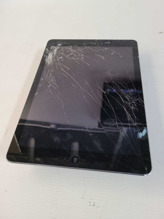 Apple iPad Air 16GB (1475) - READ