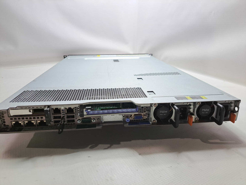 IBM System x3550 M4 2X Xeon E5-2670 @2.6GHz 40GB RAM M5110 RAID 2X 750W PSU )