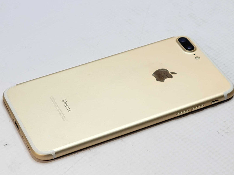 Apple iPhone 7 Plus 32GB - READ _