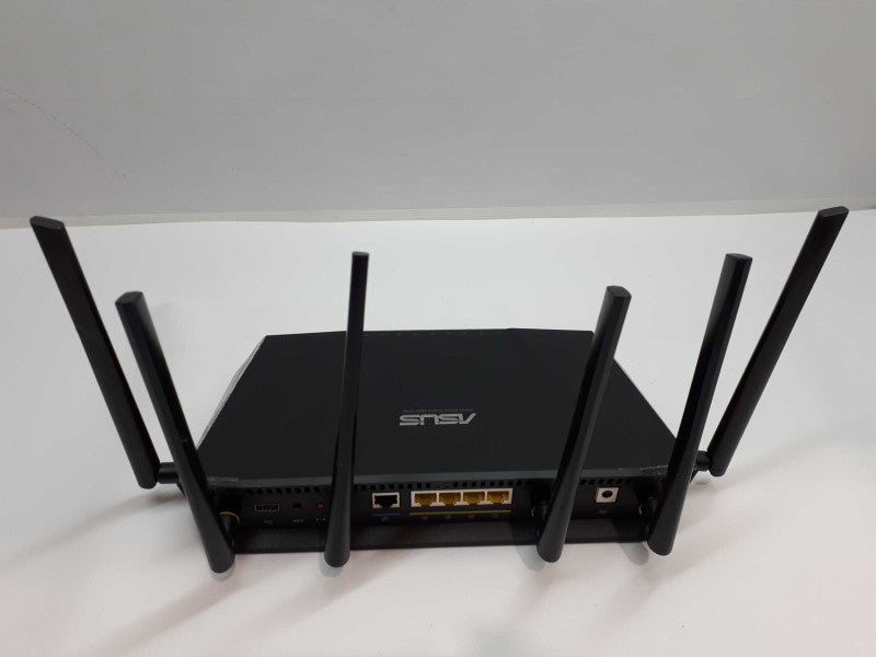 Asus Wireless AC3200 Tri-Band Gigabit Router - Model RT AC3200 with Adapter &