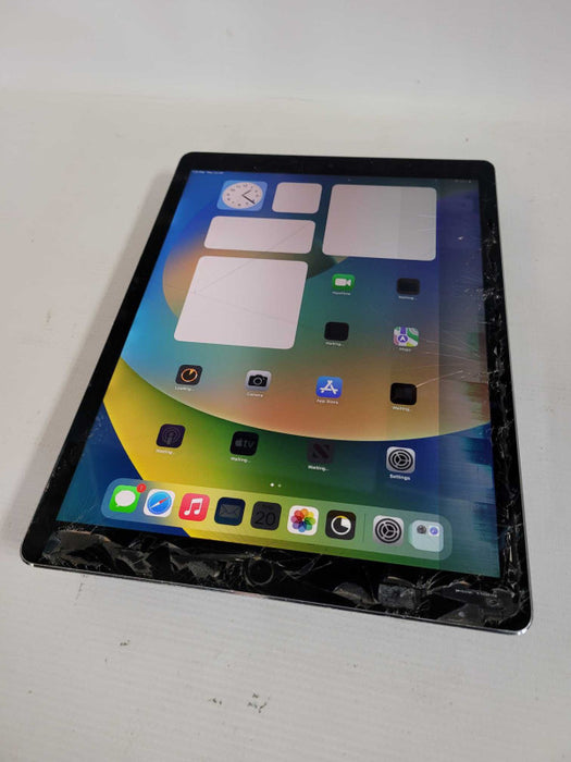 Apple iPad Pro 2nd Gen 12.9\\" 256GB (A1670) - READ