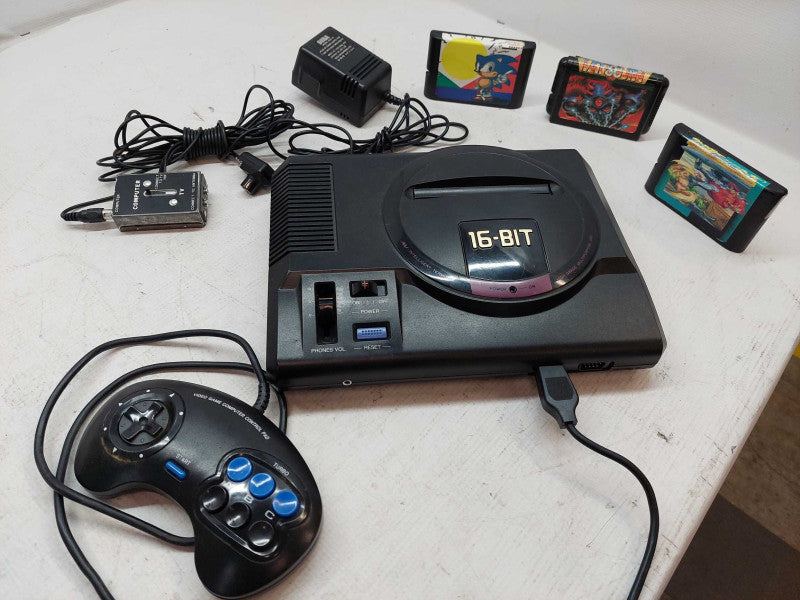 Japanese Sega Genesis Model 1 Non OEM , Non OEM Controller , 3 Games