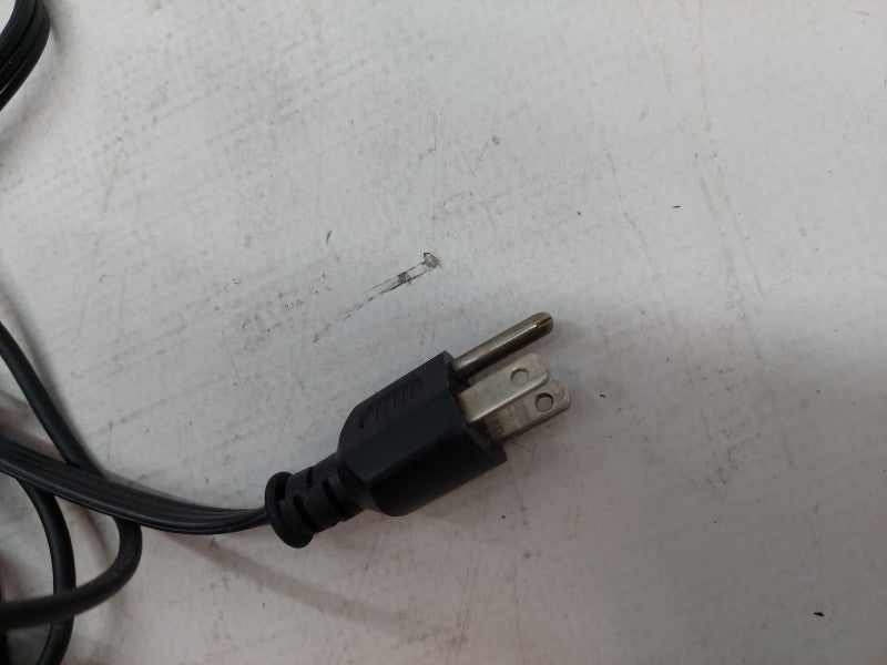 Genuine OEM ASUS PowerAC/DC Adaptor 19.5V 100-240V 2.34A Model: ADP-180MB F