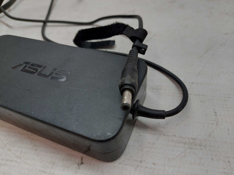 Genuine OEM ASUS PowerAC/DC Adaptor 19.5V 100-240V 2.34A Model: ADP-180MB F