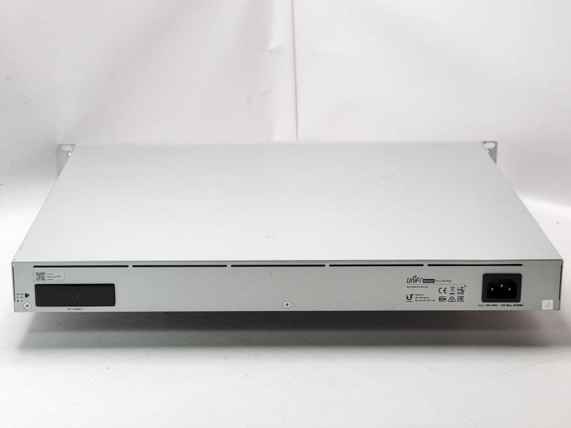 Ubiquiti Networks âUnifi USW-PRO-48-POE 48 Port Rack Mountable Switch, SEE Q_