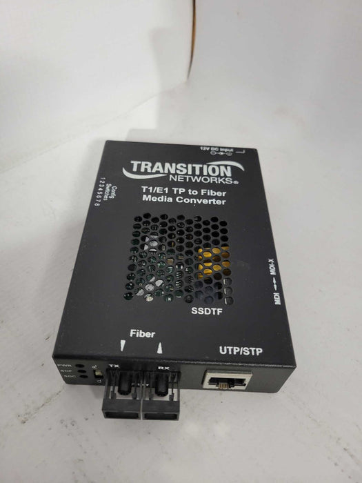 TRANSITION NETWORKS T1/E1 TP TO FIBER MEDIA CONVERTER Q!