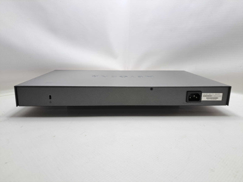 Netgear GS748T V4H1 48-Port Gigabit Smart Managed Switch )