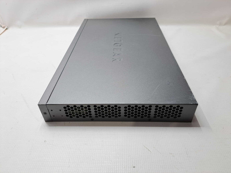 Netgear GS748T V4H1 48-Port Gigabit Smart Managed Switch )