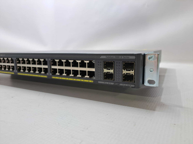 Cisco WS-C2960X-48LPS-L 48 Port GigE PoE Switch 370W AC 4x SFP LAN Q)